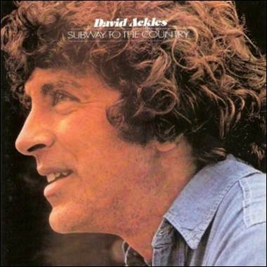 A person with curly hair
Description automatically generated