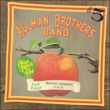 A label with a picture of a fruit
Description automatically generated