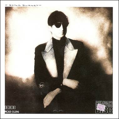 A person wearing sunglasses and a jacket
Description automatically generated