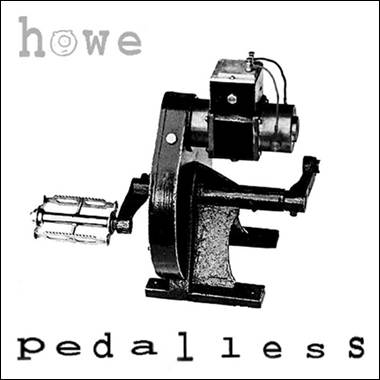 A black and white photo of a machine
Description automatically generated