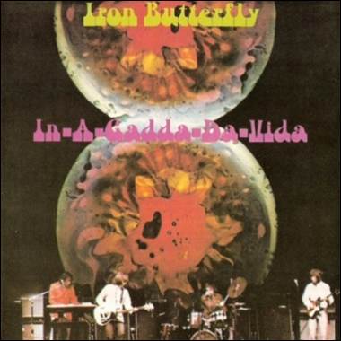 A group of people on a stage
Description automatically generated