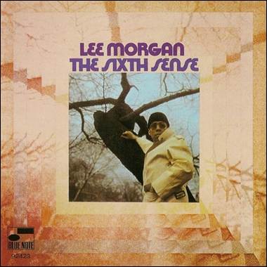 A person standing in a tree

Description automatically generated