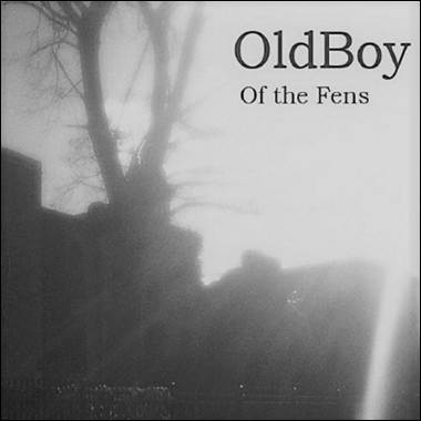 A tree in the fog
Description automatically generated