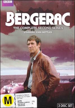 A person standing next to a car

Description automatically generated