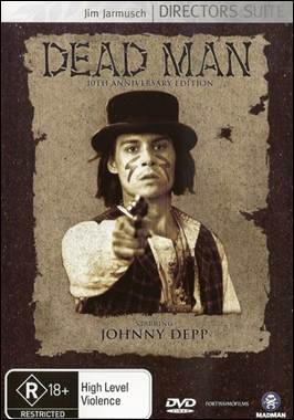 A person holding an object

Description automatically generated