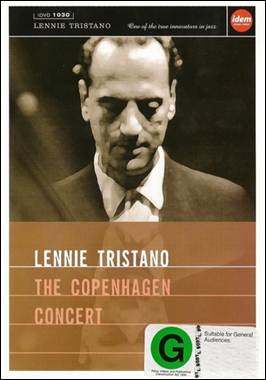 A person in a suit and tie

Description automatically generated